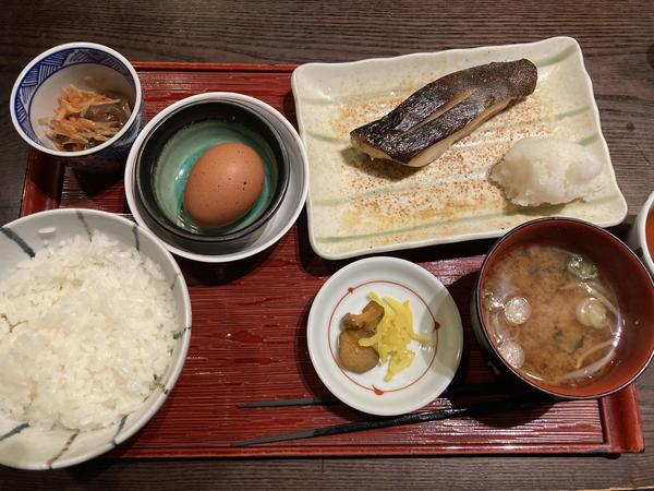 銀鱈定食.jpg