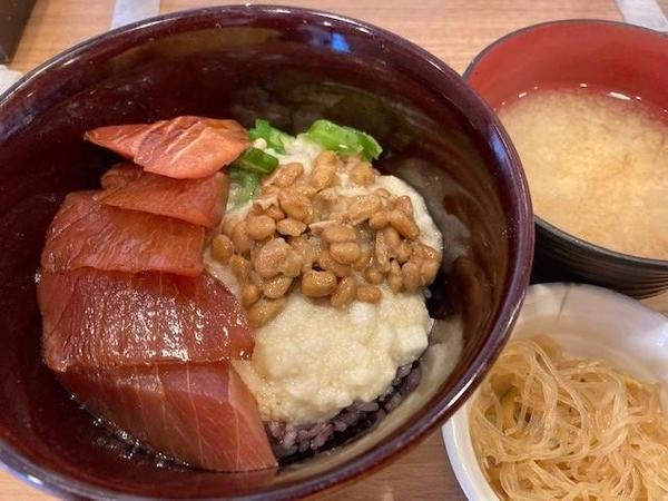 マグロ丼.jpg